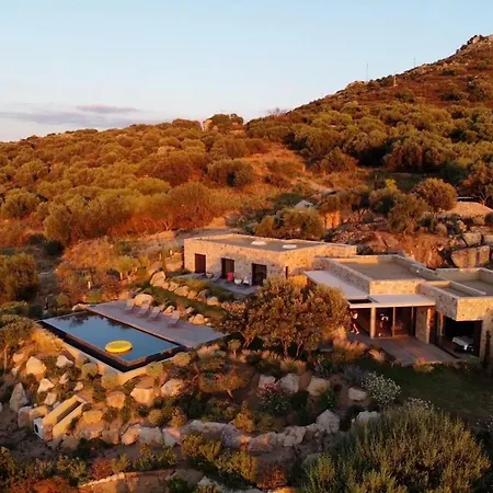G Graceful Villa Corbara *